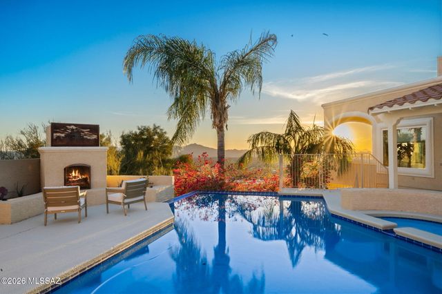 8750 N Glenhurst Place, Oro Valley, AZ 85704