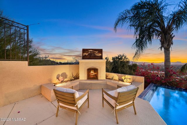 8750 N Glenhurst Place, Oro Valley, AZ 85704