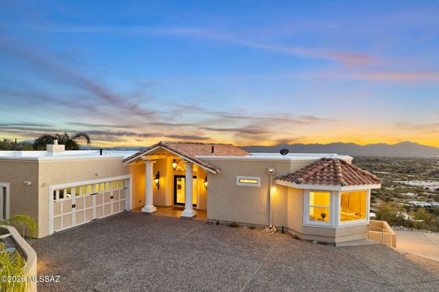 8750 N Glenhurst Place, Oro Valley, AZ 85704