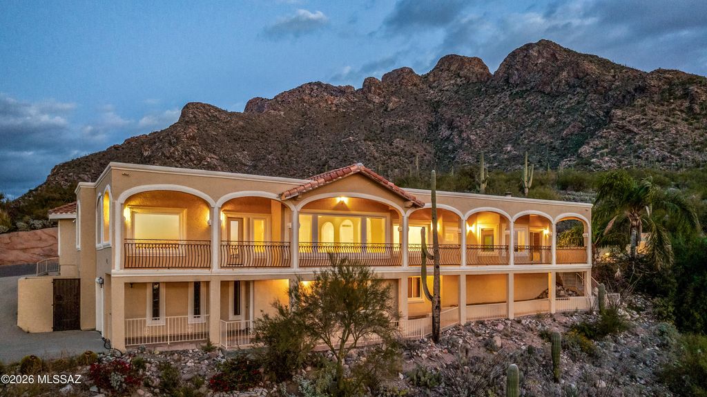 8750 N Glenhurst Place, Oro Valley, AZ 85704