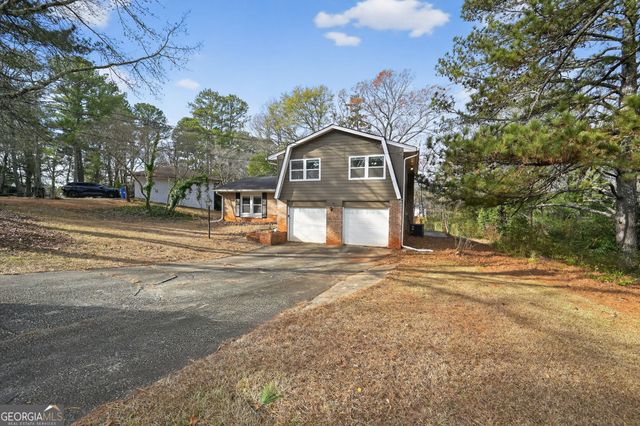 2897 Leisure Woods Lane, Decatur, GA 30034
