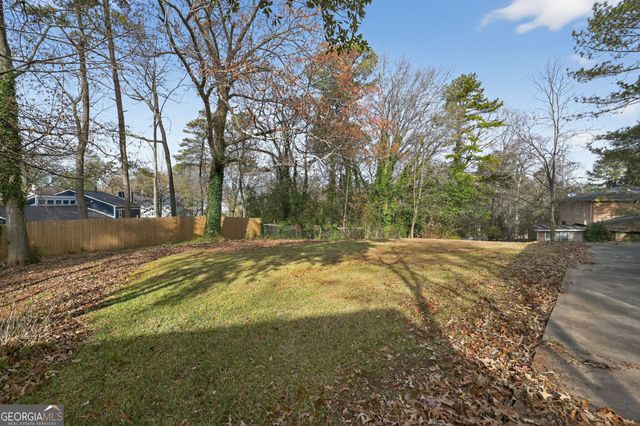 2897 Leisure Woods Lane, Decatur, GA 30034