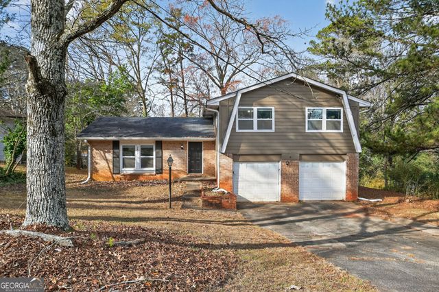 2897 Leisure Woods Lane, Decatur, GA 30034