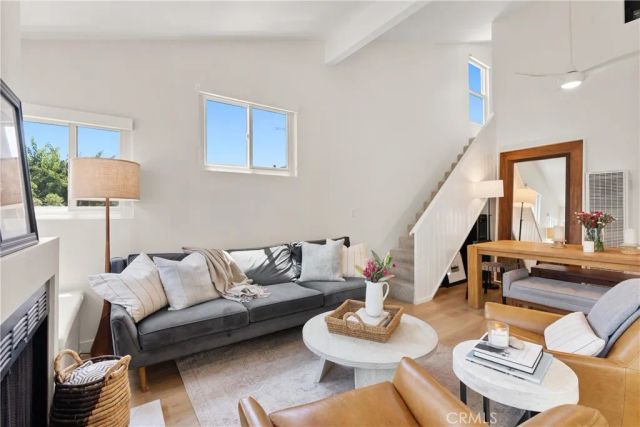 617 Acacia Avenue, Corona Del Mar, CA 92625