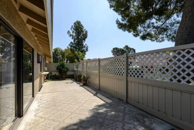 39032 Village 39, Camarillo, CA 93012