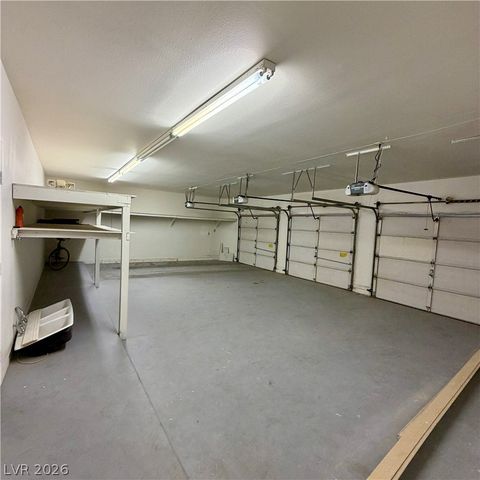 3240 West Arby Avenue, Las Vegas, NV 89118