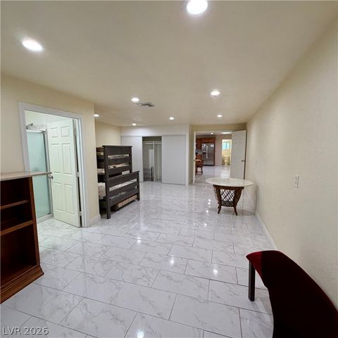 3240 West Arby Avenue, Las Vegas, NV 89118