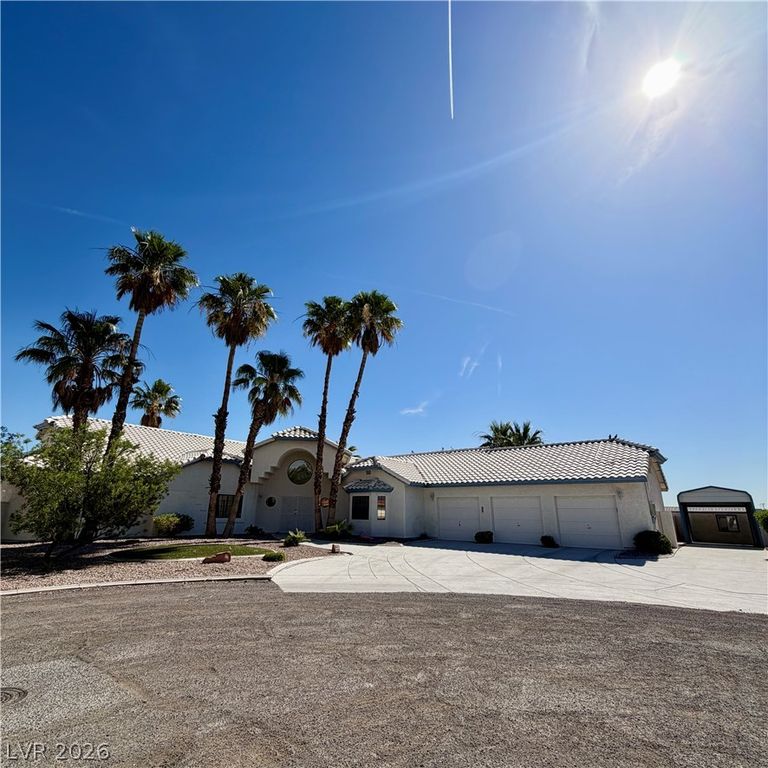 3240 West Arby Avenue, Las Vegas, NV 89118