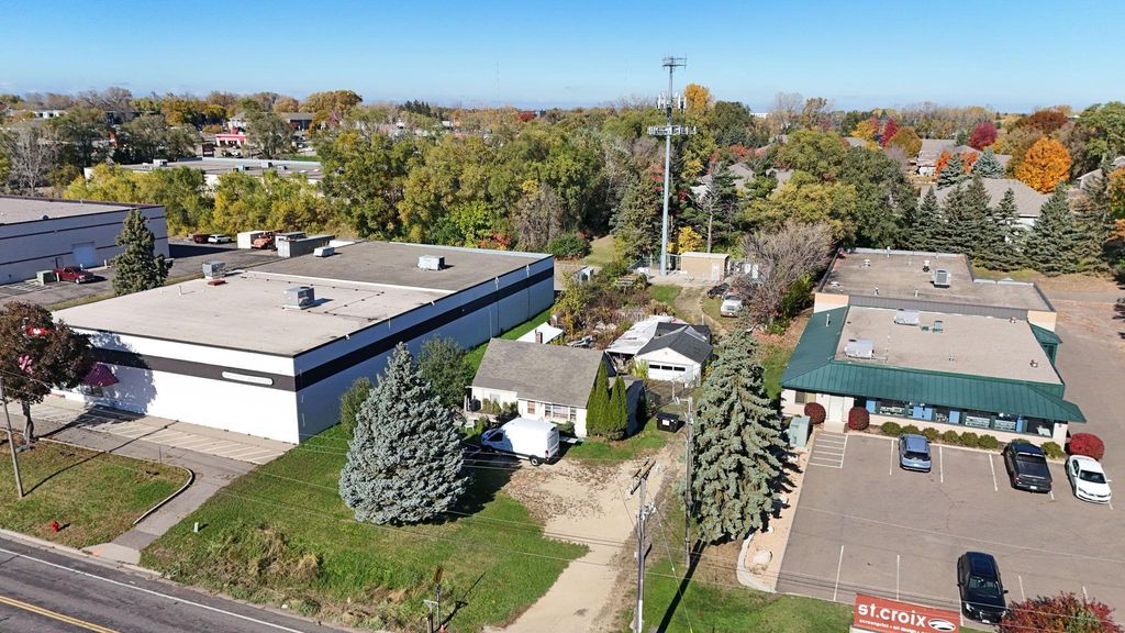 39 Viking Drive W, Little Canada, MN 55117 — exterior