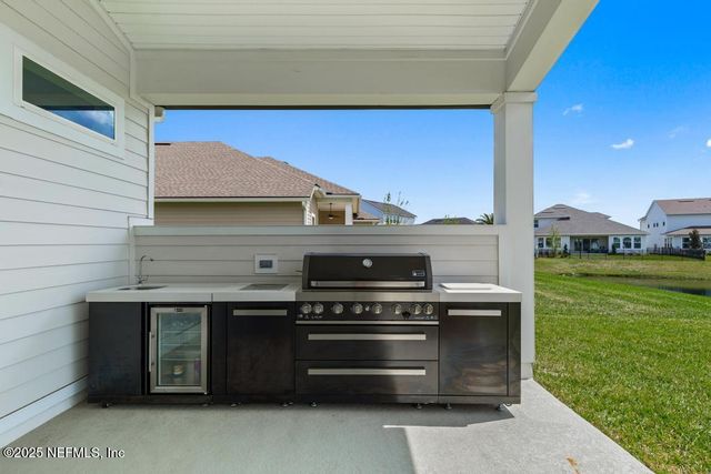 12232 GATHERING PINES Road, Jacksonville, FL 32224