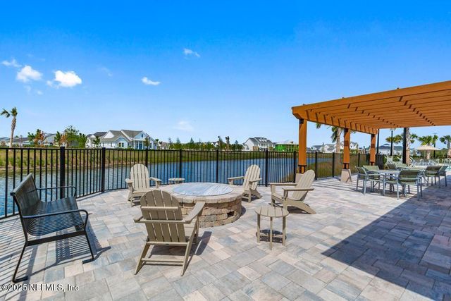 12232 GATHERING PINES Road, Jacksonville, FL 32224