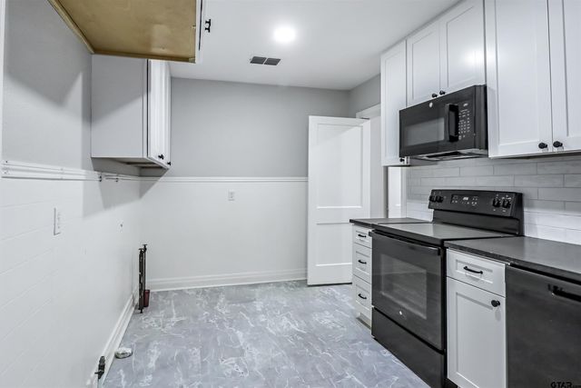 1211 W Cochran, Tyler, TX 75702