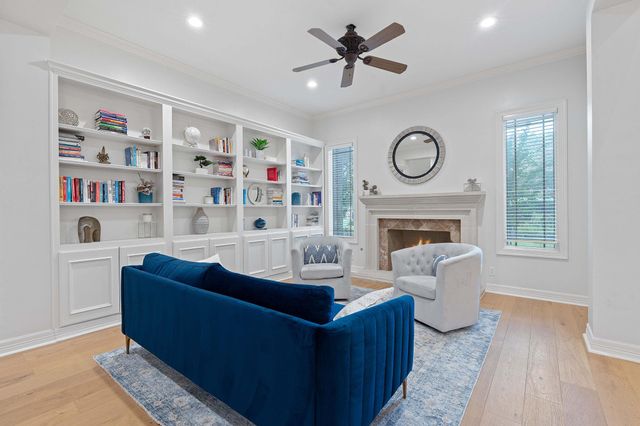 6636 Dogwood Creek DR, Austin, TX 78746