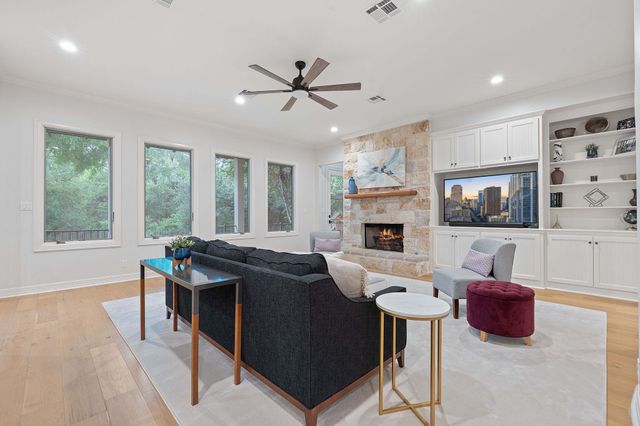 6636 Dogwood Creek DR, Austin, TX 78746