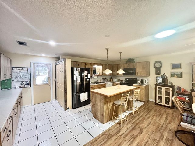 8833 SW 98TH STREET ROAD C, Ocala, FL 34481