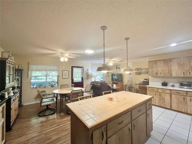 8833 SW 98TH STREET ROAD C, Ocala, FL 34481