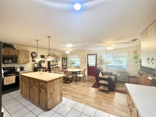 8833 SW 98TH STREET ROAD C, Ocala, FL 34481