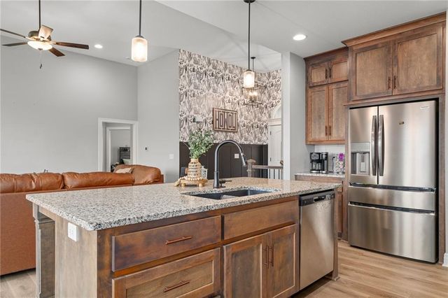 1017 Fox Trot Drive, Odessa, MO 64076