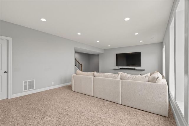 1017 Fox Trot Drive, Odessa, MO 64076