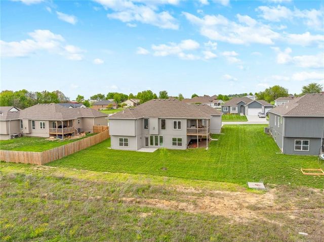 1017 Fox Trot Drive, Odessa, MO 64076