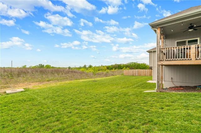 1017 Fox Trot Drive, Odessa, MO 64076