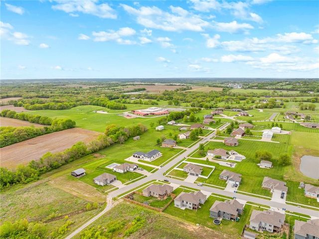 1017 Fox Trot Drive, Odessa, MO 64076