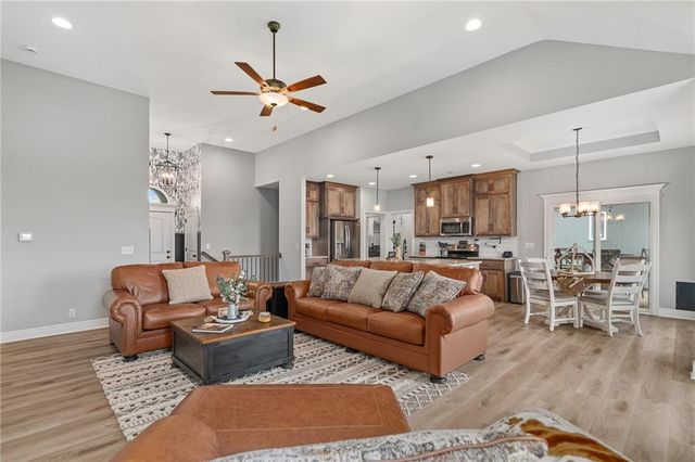 1017 Fox Trot Drive, Odessa, MO 64076