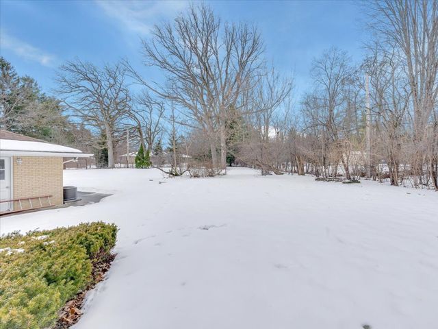 3273 Merrimac Lane, Long Grove, IL 60047