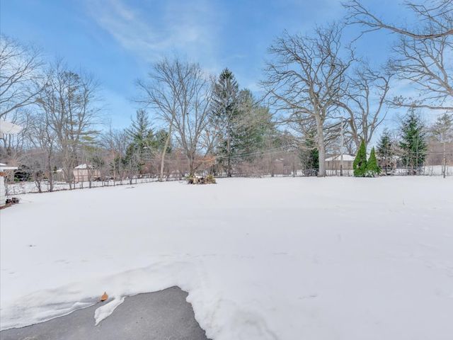 3273 Merrimac Lane, Long Grove, IL 60047