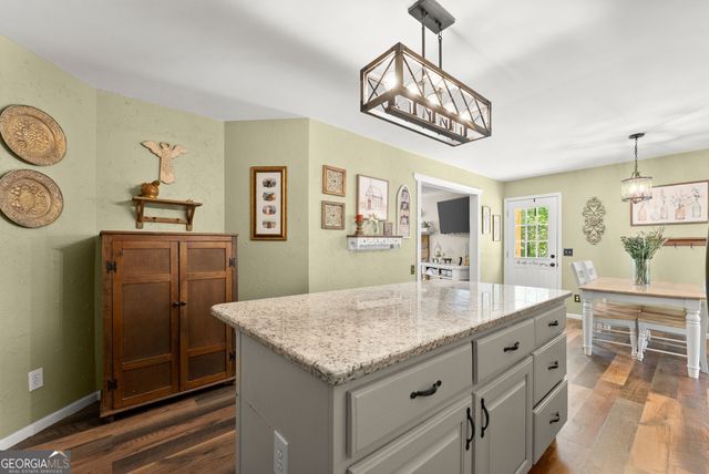 7501 Lula Road, Lula, GA 30554