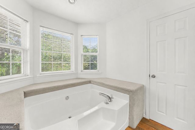 7501 Lula Road, Lula, GA 30554