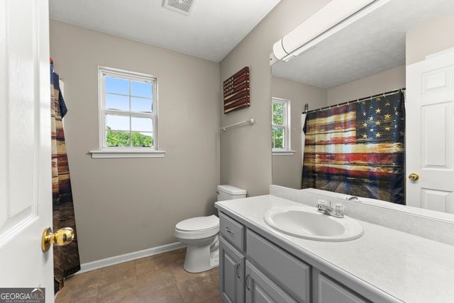 7501 Lula Road, Lula, GA 30554