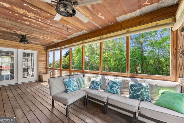 7501 Lula Road, Lula, GA 30554