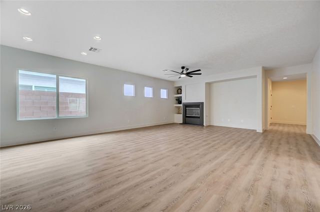 8916 El Diablo Street, Las Vegas, NV 89131