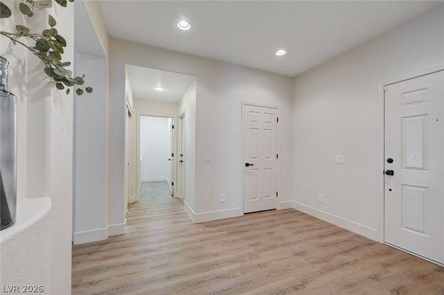 8916 El Diablo Street, Las Vegas, NV 89131