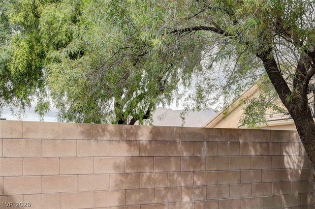 8916 El Diablo Street, Las Vegas, NV 89131