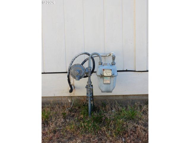 614 VINE St, White Salmon, WA 98672