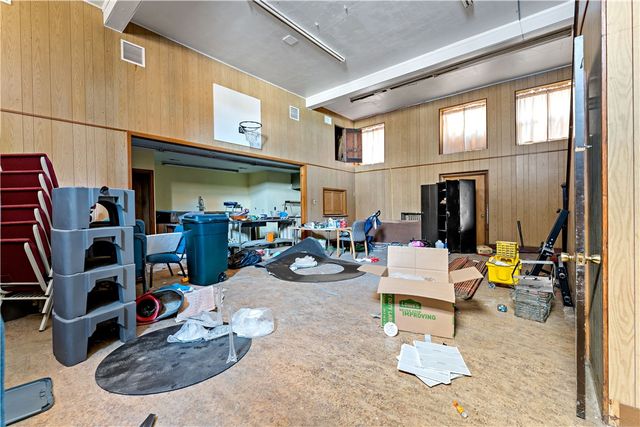 67 Southern Ave, Pittsburgh, PA 15211