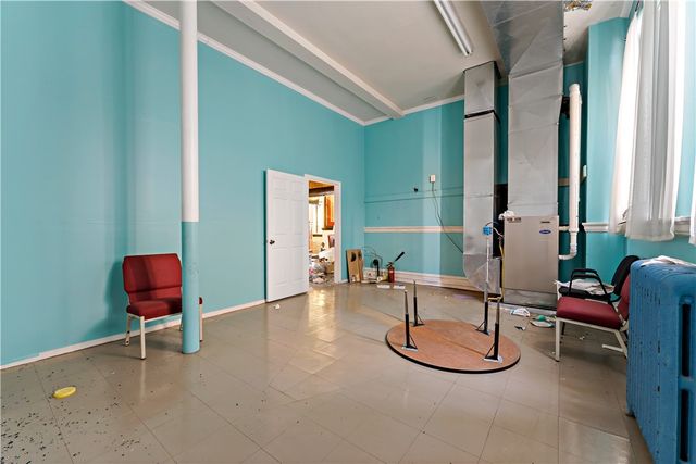 67 Southern Ave, Pittsburgh, PA 15211