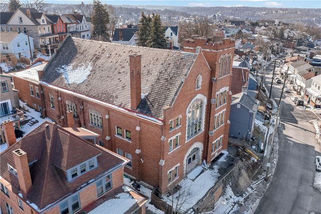 67 Southern Ave, Pittsburgh, PA 15211