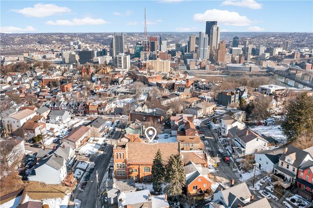 67 Southern Ave, Pittsburgh, PA 15211