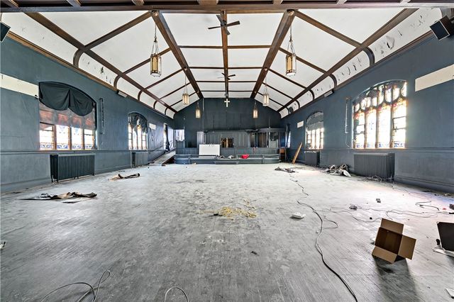 67 Southern Ave, Pittsburgh, PA 15211