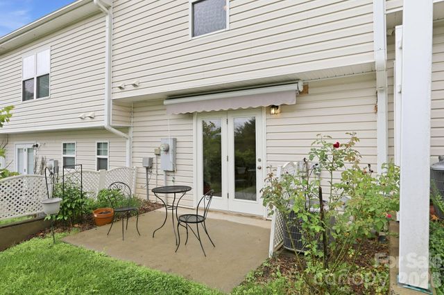 11 Athena Avenue, Weaverville, NC 28787