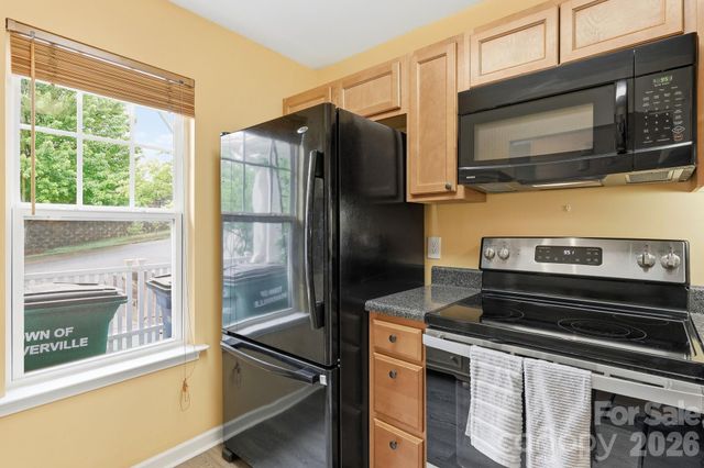 11 Athena Avenue, Weaverville, NC 28787