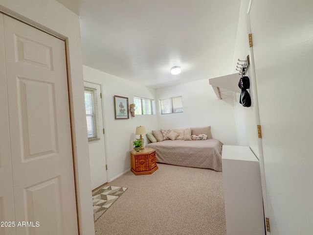 17410 S PEYOTE Drive, Munds Park, AZ 86017