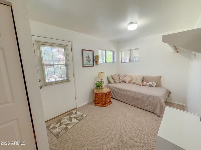 17410 S PEYOTE Drive, Munds Park, AZ 86017