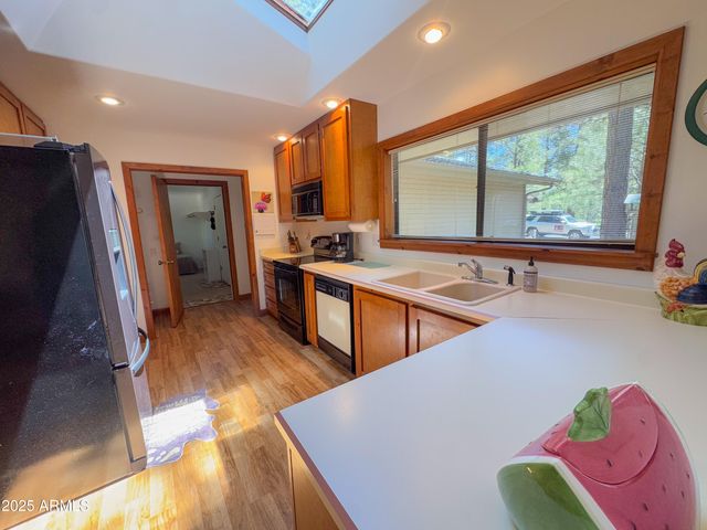 17410 S PEYOTE Drive, Munds Park, AZ 86017