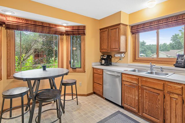 1936 121st Avenue NE, Blaine, MN 55449