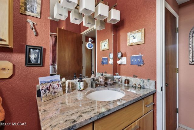 81 Casas Arroyo Road, Sonoita, AZ 85637