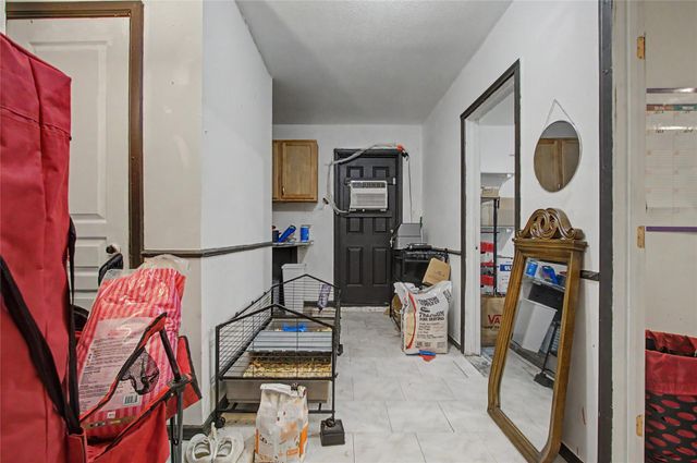 346 Saddle Horn Drive, Houston, TX 77060